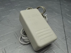 HP Hewlett-Packard C4557-60004 AC Adapter Power Supply for Printer 18V 1.7A - Picture 1 of 4