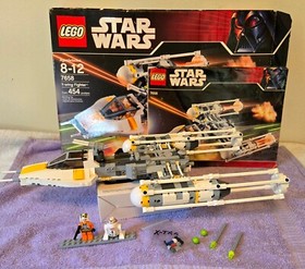 Lego Star Wars "Y-Wing Fighter-7658"  Complete W/ Manual, Box , Minifigs, Extras