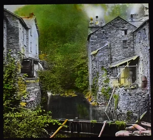 THE OLD BOBBIN MILL AMBLESIDE 1949 PHOTOGRAPH Magic Lantern Slide VINTAGE - Picture 1 of 3