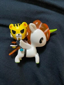Tokidoki unicorno & friends chase vinyl figure salaryman & wasabi - Picture 1 of 3