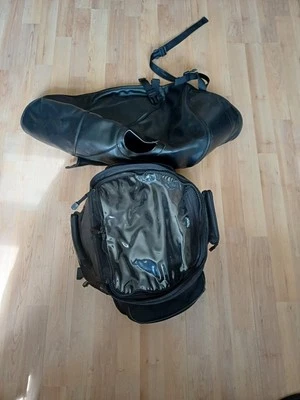 Cubierta de tanque y bolsa de tanque Triumph genuina Speed Triple 1050 Foto 1 de 4