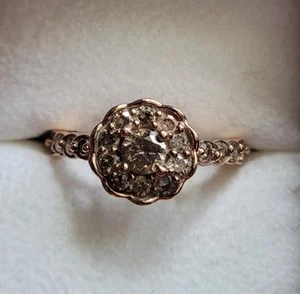 9ct gold diamond cluster ring size o - Picture 1 of 9