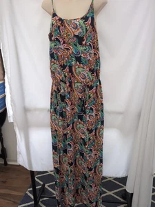 Maxi Vestido Tommy Bahama Mare Paisley Cuello Redondo Aberturas Laterales Bolsillos Mediano M - Imagen 1 de 5
