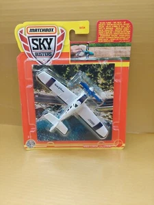 Matchbox Sky Busters 2021 White MBX Crop Duster Airplane w/ Mat - Picture 1 of 4