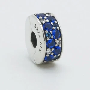 Original Pandora Moments Charm Blauer Pavé-Clip 925er-Silber 791817NSBMX Neu - Bild 1 von 2