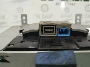 30775626 329475 multifunction screen for VOLVO XC90 D5 EXECUTIVE (7 2002 - Picture 1 of 7