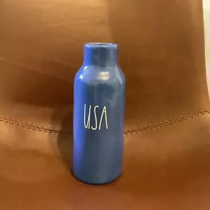 RAE DUNN EE. UU. JARRÓN BOTELLA DE LECHE FORMA AZUL COLECCIONABLES GRANJA LETRAS NUEVO - Imagen 1 de 5
