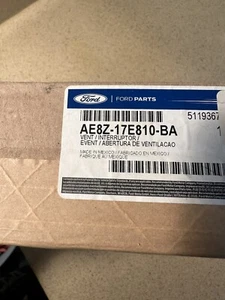 Genuine Ford End Cover AE8Z-17E810-BA - Picture 1 of 4
