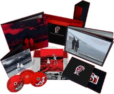 The White Stripes / Under Great White Northern Lights 2010 Limited BOX LP+CD+DVD Foto 1 de 3