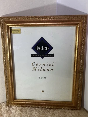 MARCO DE MADERA FETCO INTERNATIONAL Cornici Milano 8x10 color dorado Foto 1 de 4