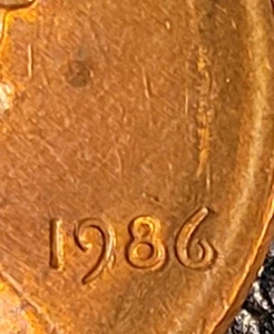 1986 Lincoln Cent Has Doubling On Date And Broadstruck. Free Shipping. - Picture 1 of 5