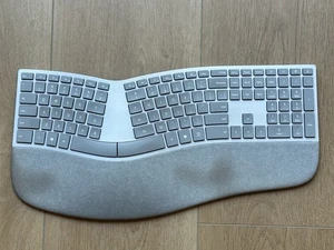 Microsoft Surface Ergonomic Model 1786 Bluetooth Wireless Keyboard - Picture 1 of 7