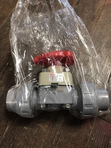 ASAHI AMERICA 1532010 1" Diaphragm Valve 150PSI CPVC Type 14 GAR1154-B12 - Picture 1 of 5