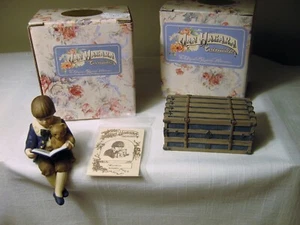 2 Pieces Jan Hagara MATTHEW SHELFSITTER and MATTHEW'S TRUNK in Original Boxes  - Bild 1 von 12