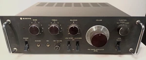 SANYO DCA 401 AMPLIFICATORE STEREO VINTAGE HIFI REVISIONATO FUNZIONANTE - Foto 1 di 6