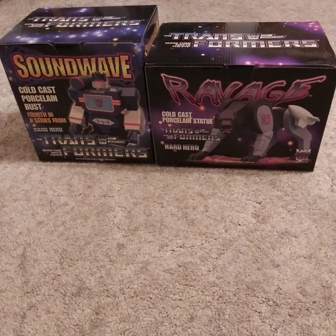 transformers ravage and soundwave hard hero statues Cover