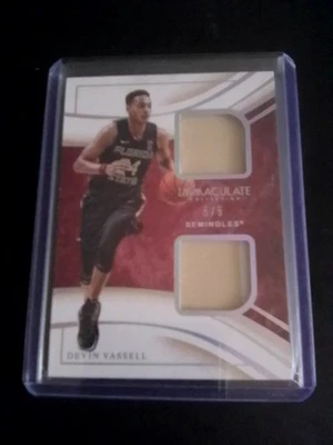 2020-21 Panini Immaculate Collection Collegiate - Devin Vassell 5/5 Rookie Patch - Image 1 of 2