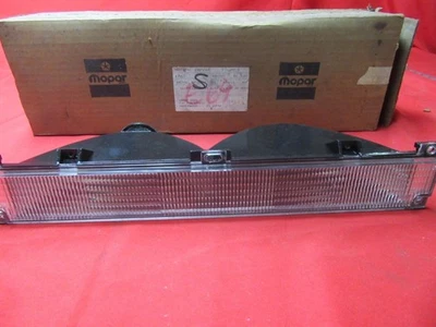 NOS Mopar 4076695 Plymouth Gran Fury Park Light-Left side 1982 - 1983 - Image 1 of 4