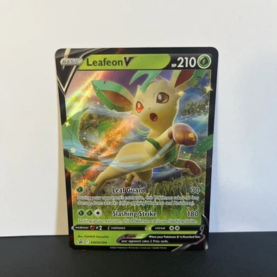 Leafeon V SWSH194 SWSH: Sword & Shield Promo Cards Holo - Image 1 of 2