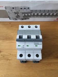 Havells 25 Amp Type C Mcb Circuit Breaker 3 Phase Pole PSH325C New