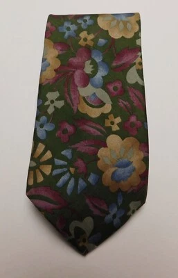 Corbata vintage Claiborne para hombre 100 % seda. 55x3 5/8. Verde oscuro, granate, azul, dorado Foto 1 de 4