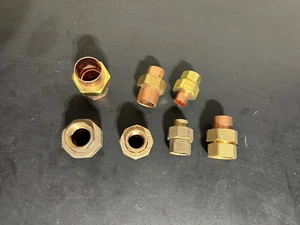Lot of 7 - 1/2" - 3/4" - 1" SWEAT THREADED BRASS COPPER MALE FEMALE UNIONS - Picture 1 of 4