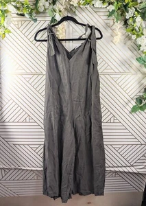 BCBGeneration Women's Jumpsuit Flowy Sleeveless Tank Tie Size Medium - Picture 1 of 10