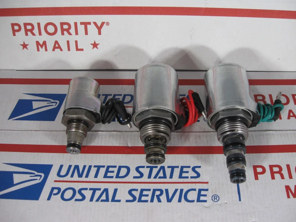 JUEGO COMPLETO DE SOLENOIDE BOBINA Y VÁLVULA MEYER ARADO A B C NUEVO PARA BOMBAS E-47 E-57 E-60 Foto 1 de 1