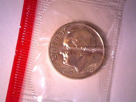 1987 D 10c Roosevelt Dime Uncirculated In Original Mint Cello "Free Shipping" Cover
