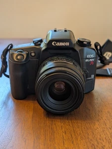 Canon EOS Elan 7 35MM SLR Film Camera with Macro f 2.8 50mm Lens - Picture 1 of 10