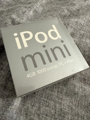 Apple iPod mini 4gb 2nd Generation Factory Sealed Silver (M9800/A) - Image 1 of 4