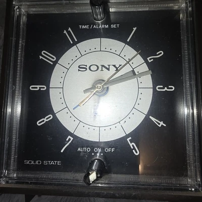 vintage SONY mid-century modern Retro Alarm radio CLOCK 6RC-23 Works Tested READ - Image 1 of 4