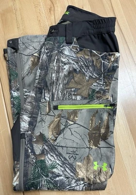 Under Armour Camo Real Tree Scent Control Infrared Softshell Pants L - Image 1 of 4