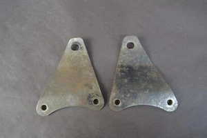 HONDA 1975 1976 CB500T CB 500 TWIN EXHAUST BRACKET MUFFLER MOUNT HANGER PLATES - Picture 1 of 4