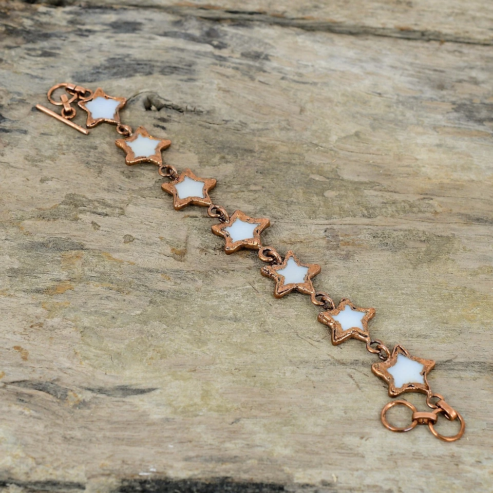 Brazalete de cobre Pentágono madreperla piedras preciosas electroformadas y cadena estrella Foto 1 de 4