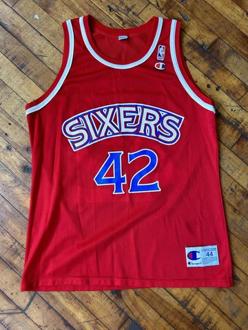 Vintage Jerry Stackhouse Philadelphia 76ers jersey mens size 44 Champion red Cover