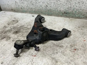 Brazo de control inferior delantero derecho pasajero Toyota Tundra 2023 OEM - Imagen 1 de 5