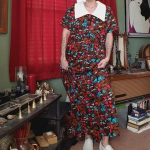 Vintage Floral Maxi Dress With Large collar - Picture 1 of 4