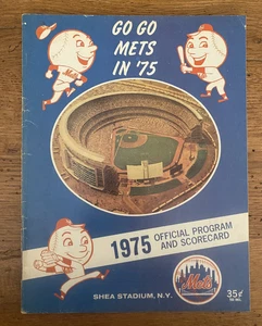 New York Mets v Philadelphia Phillies - 1975 - Official Game Program - AUTHENTIC - Picture 1 of 14