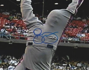 Roger McDowell Autographed Signed 8x10 Photo - Mets Upside Down Uniform - w/COA - Picture 1 of 1