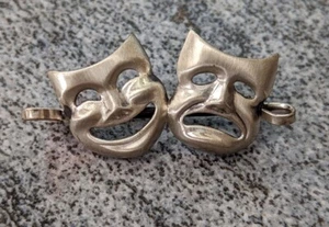 Vintage Sterling DRAMA COMEDY TRAGEDY THEATER MASK PIN / BROOCH 925 Happy Sad - Picture 1 of 5