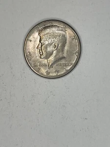 1971 D Kennedy Half Dollar – Uncirculated Condition - Picture 1 of 2