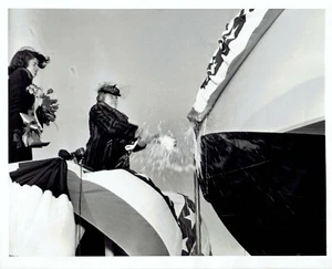 1941 Press Photo Mrs. Henry Wallace christens Sikorsky Flying Boat "Excalibur" - Picture 1 of 2