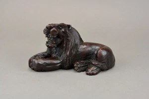 Vintage hand carved figure of a lion ET - Picture 1 of 7