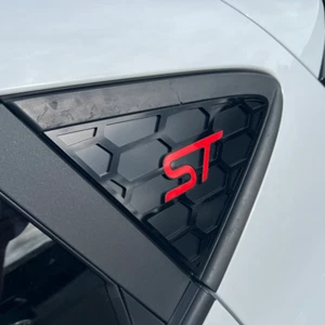 Inserciones acrílicas para ventana trasera MK8/8.5 Fiesta ST (5 puertas) 4D (par) - Imagen 1 de 3