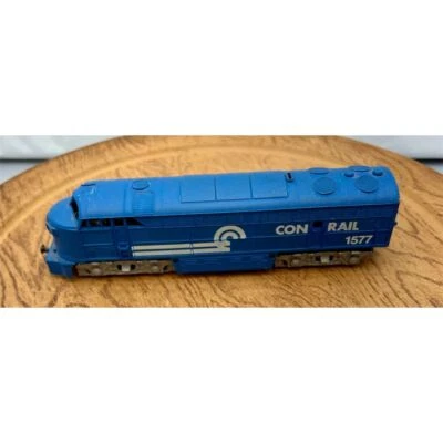 Vintage HO Scale Tempo Conrail Diesel Locomotive Blue Model Train - Image 1 of 4