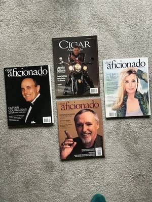 Cigar Aficionado Mags: Bo Derek, Dennis Hopper, Lawerence Fishburne, & Rudi Giul Foto 1 de 4