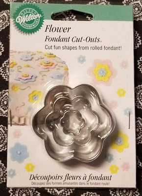 Wilton Flower Fondant Cut Outs 3pc Set Layered Decorations Cutters NEW Sealed - Image 1 of 2