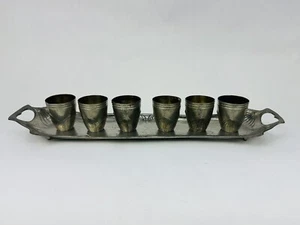 Antiguo juego de tazas y bandejas de licor de diseño de loto de peltre ORIVIT Art Nouveau c.1900 - Imagen 1 de 13