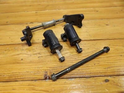 86-87 KIT MONTAJE MOTOR PRINCIPAL KAWASAKI ELIMINATOR ZL600 92001-1751 Foto 1 de 3